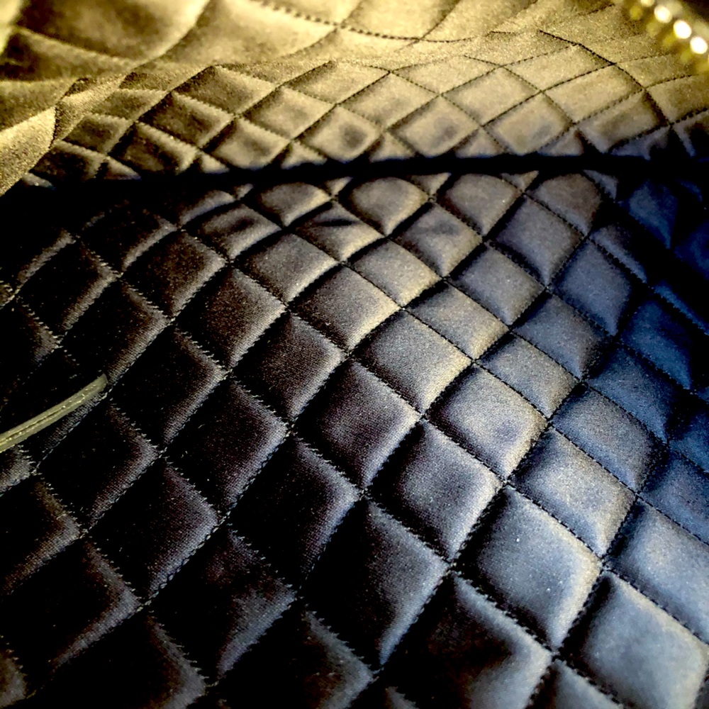 Black Leather Chanel Tote Bag - Picture 8 of 13